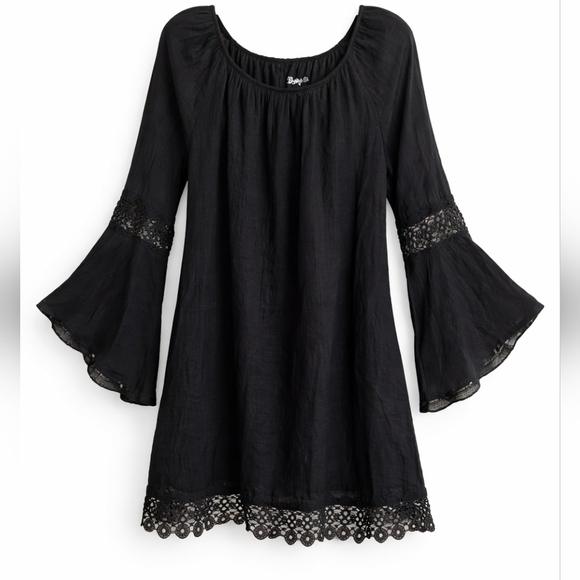 Wrangler Dresses & Skirts - Wrangler Black Boho Mini Dress Bell Sleeve Lace Hem Small